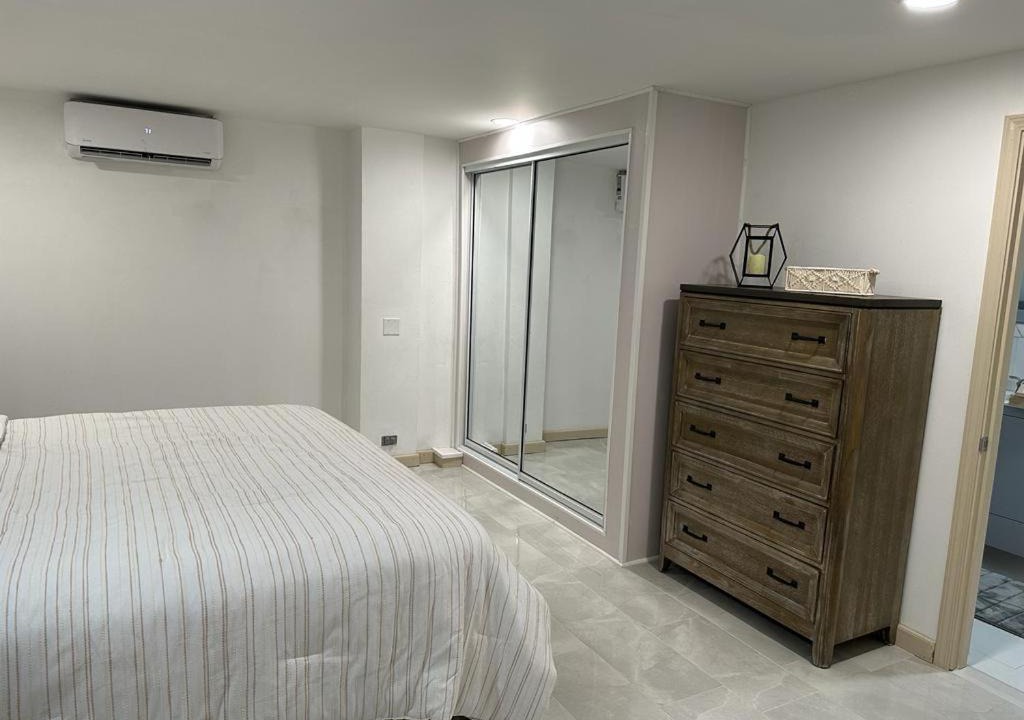 Photo of Bedroom in Estate Southgate