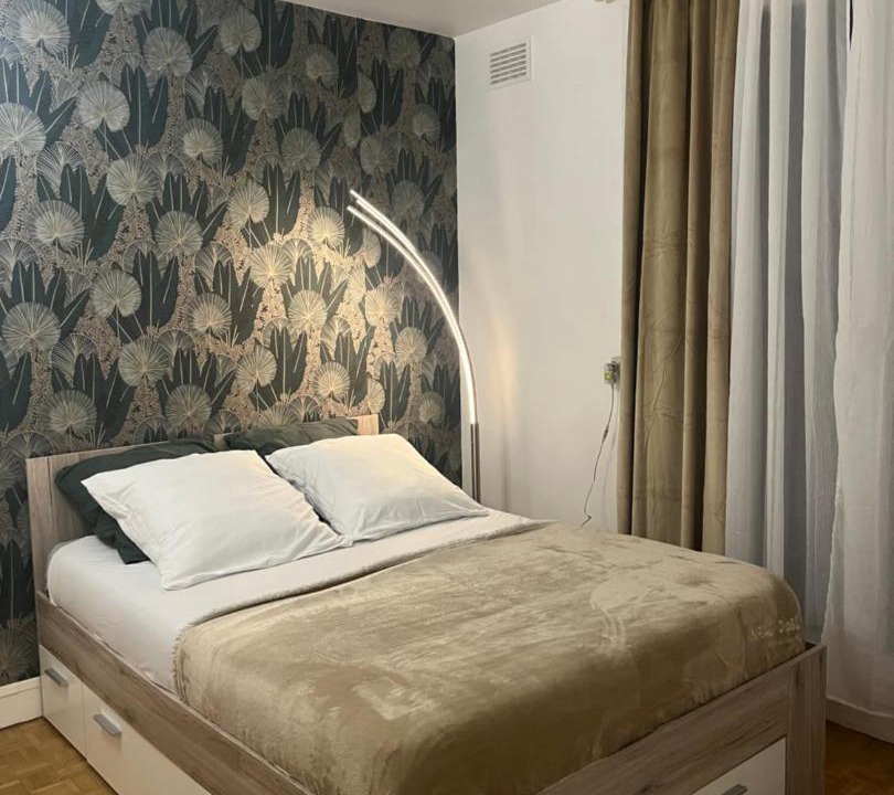 Photo of Bedroom in Chantiers