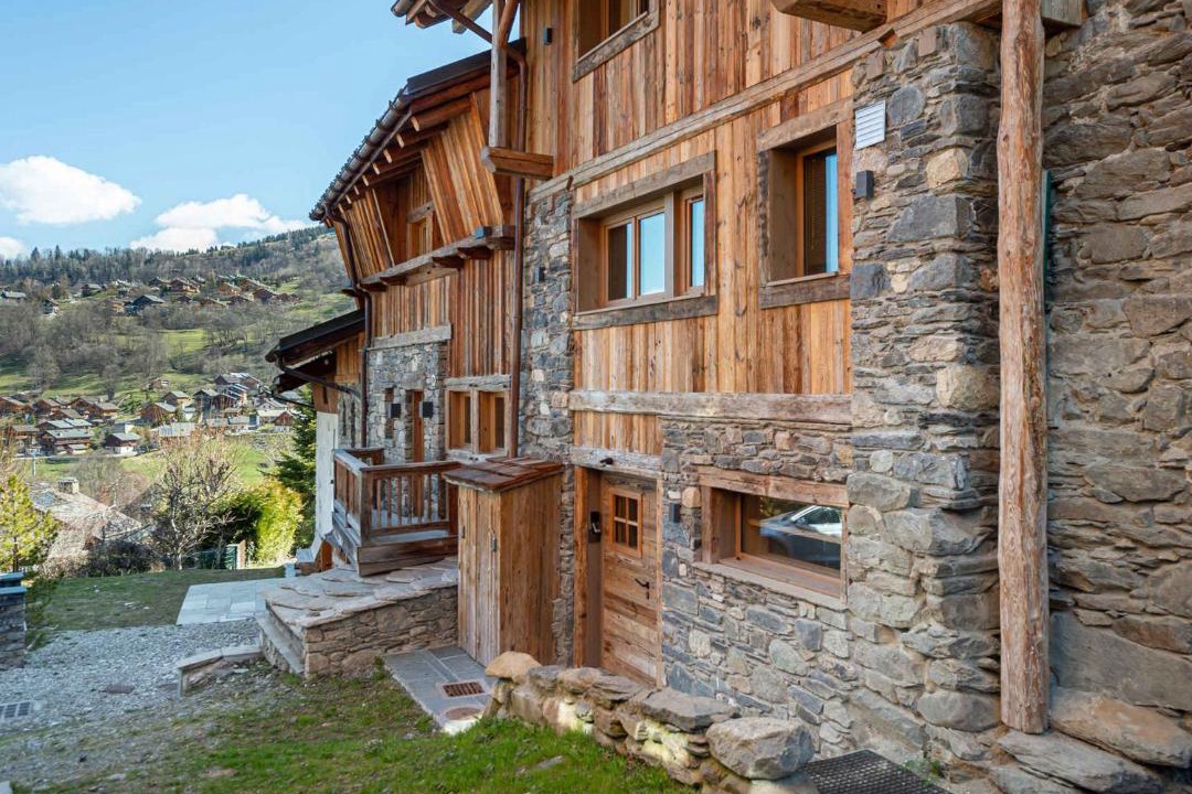 Photo of Buildings in Le Raffort