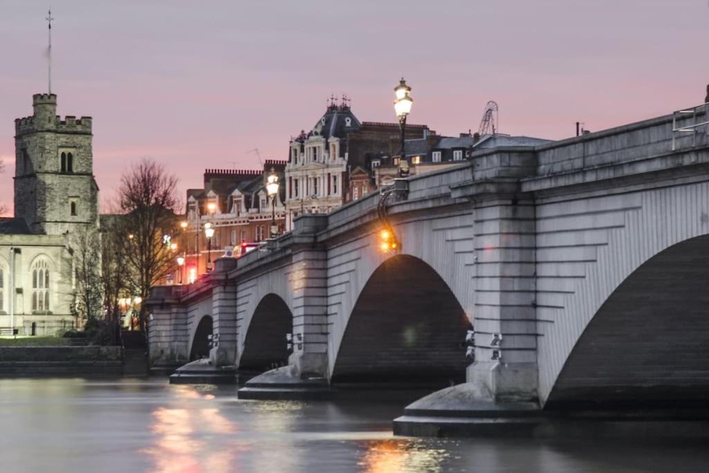 Photo of Buildings in East Putney