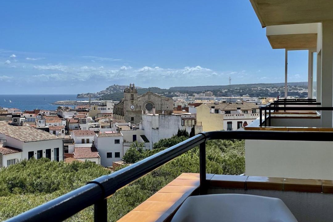Photo of Patio Balcony in L'Escala