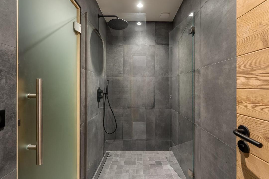 Photo of Bathroom in Praranger
