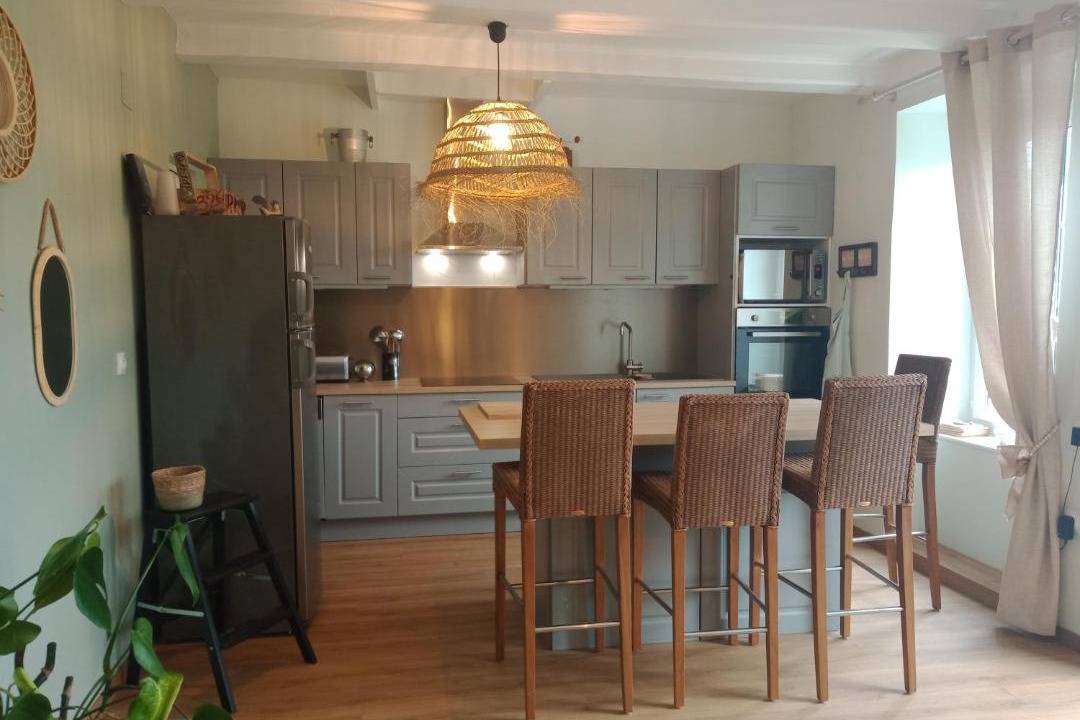 Photo of Kitchen in Dragey-Ronthon