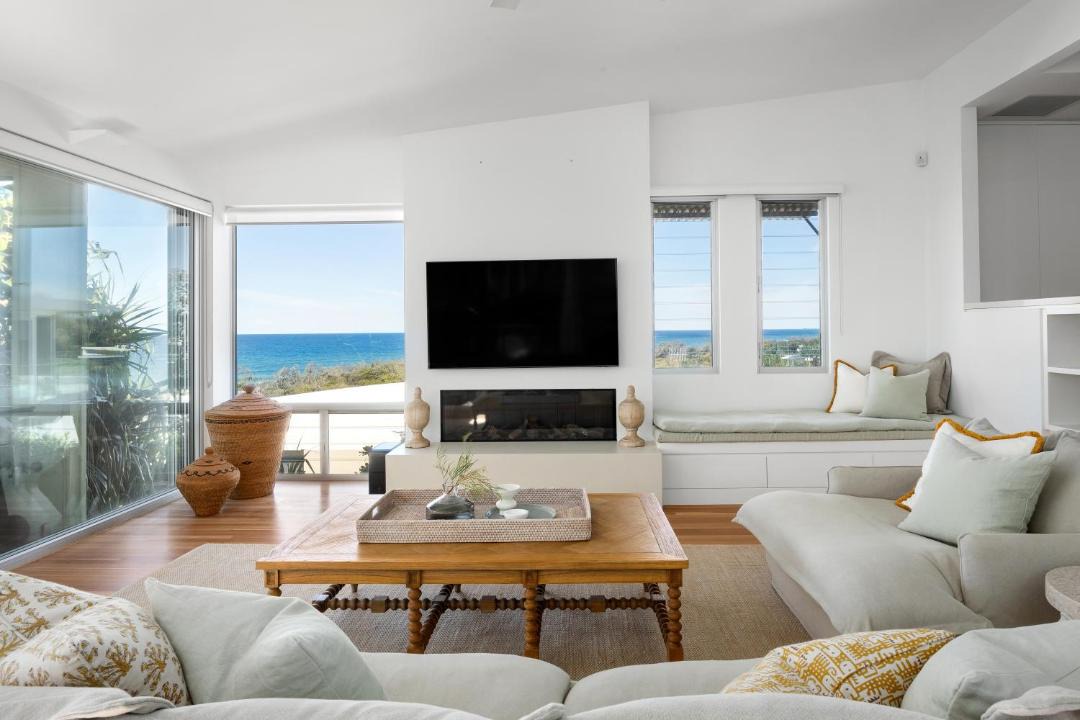 Photo of Livingroom in Castaways Beach