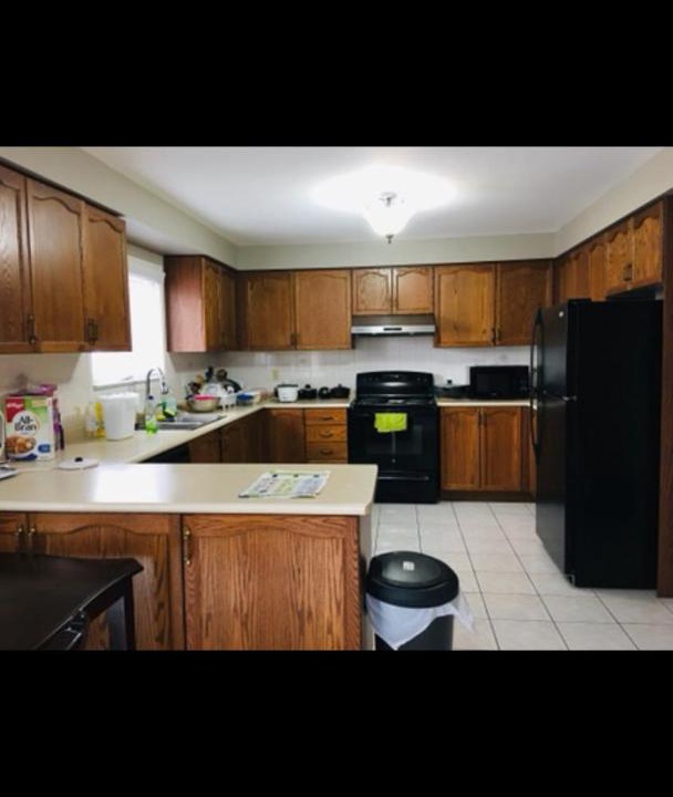 Photo of Kitchen in Highland Creek