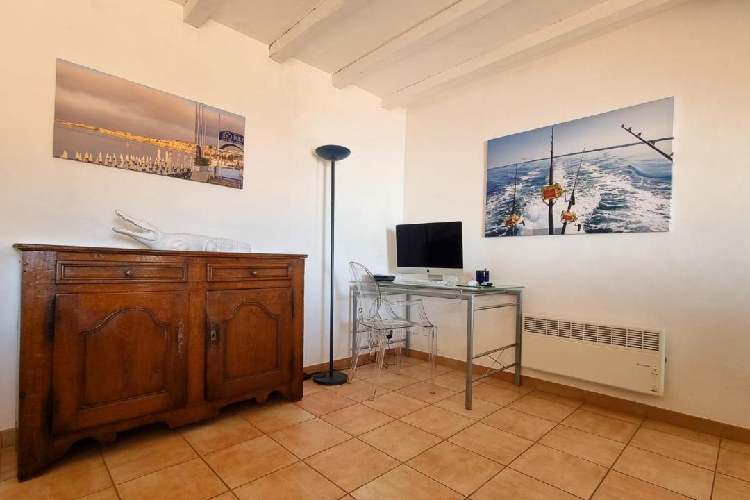 Photo of Livingroom in Antheor