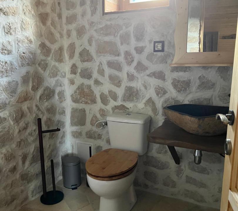 Photo of Bathroom in Sirnea