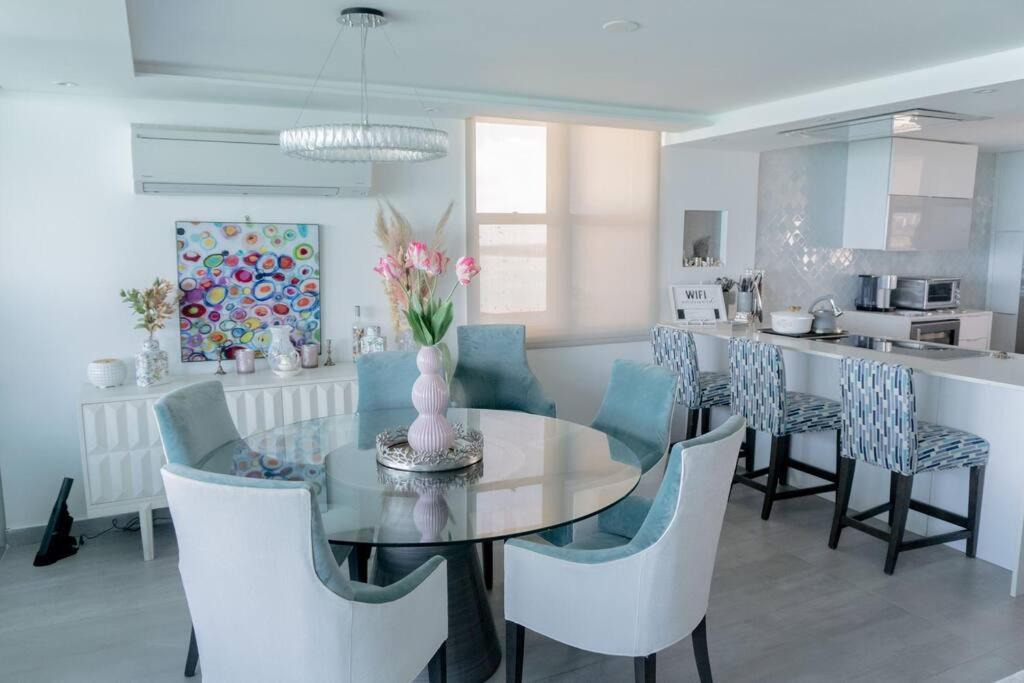 Photo of Livingroom in Isla Verde