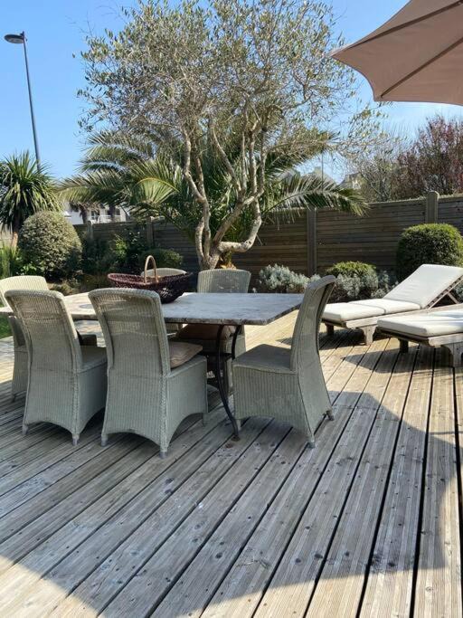 Photo of Patio Balcony in Saint-Nic