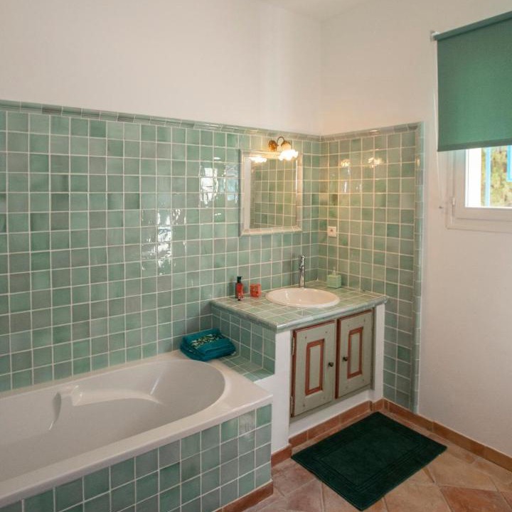 Photo of Bathroom in Saint-Martin-de-Crau