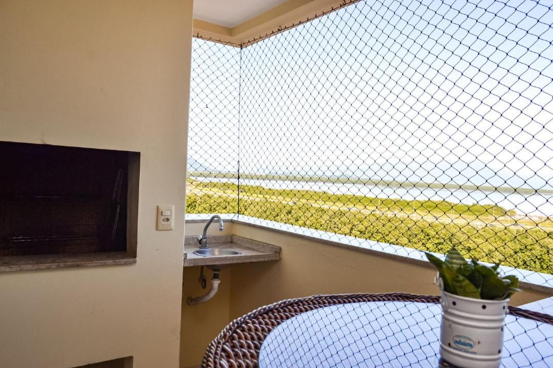 Photo of Patio Balcony in Costeira do Pirajubae