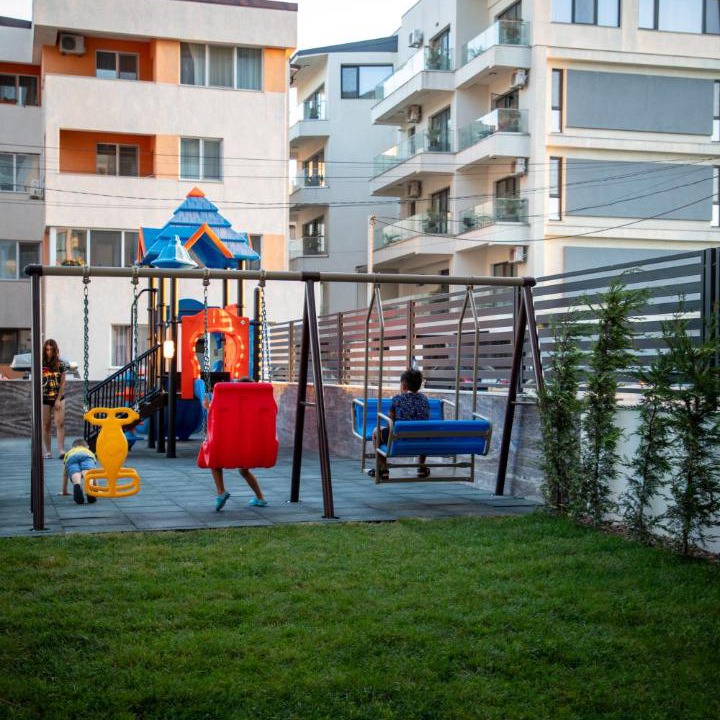 Photo of Others in Mamaia-Sat