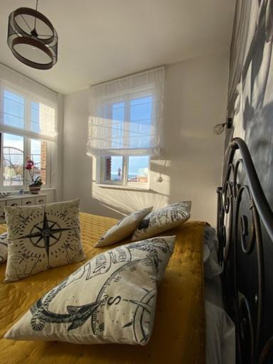 Photo of Livingroom in Fecamp