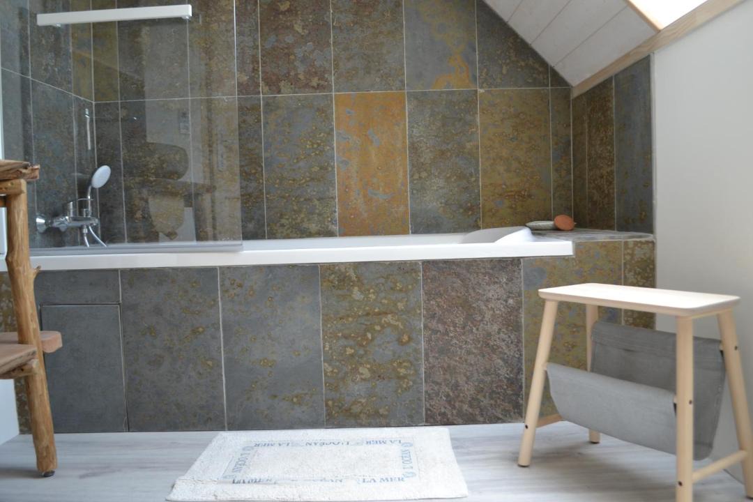 Photo of Bathroom in Saint-Epain