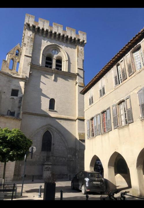 Photo of Buildings in Villeneuve-les-Avignon