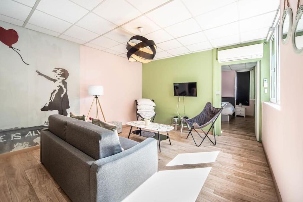 Photo of Livingroom in Faubourg Sud