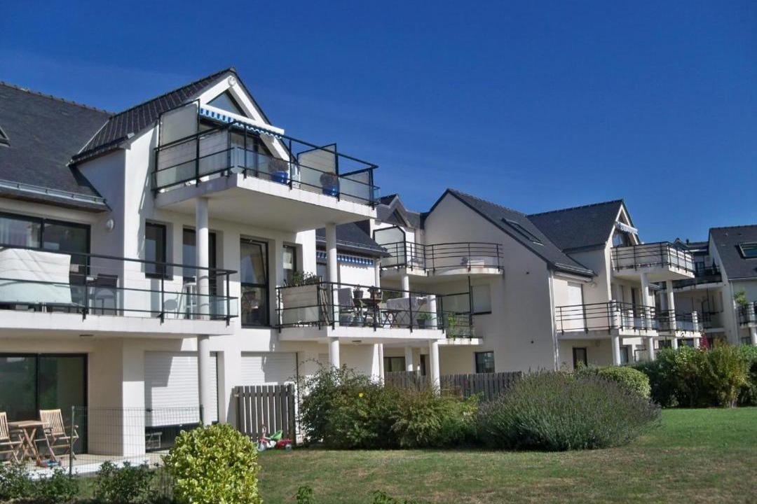 Photo of Buildings in Larmor-Plage