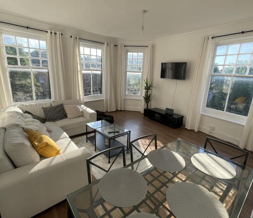 Photo of Livingroom in Middle Park and Sutcliffe
