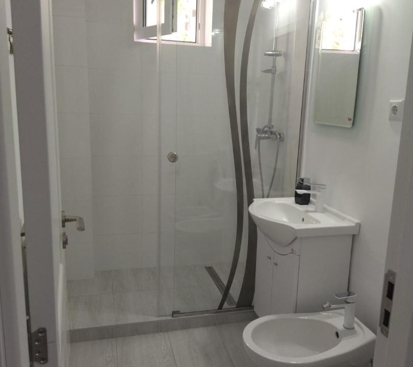 Photo of Bathroom in Tulcea