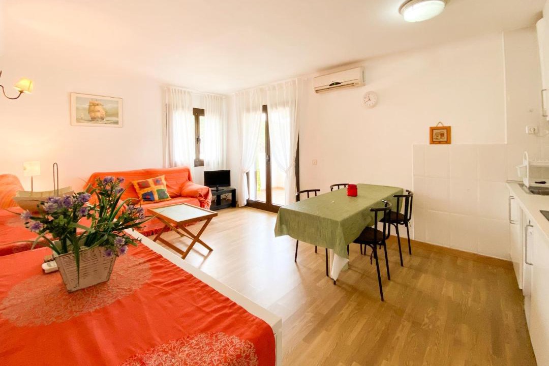 Photo of Others in L'Escala
