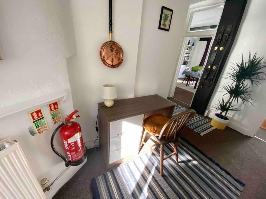 Photo of Livingroom in Ross-on-Wye