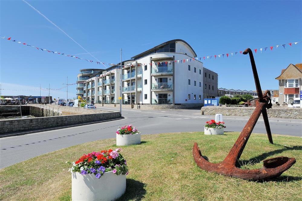 Photo of Others in West Bay