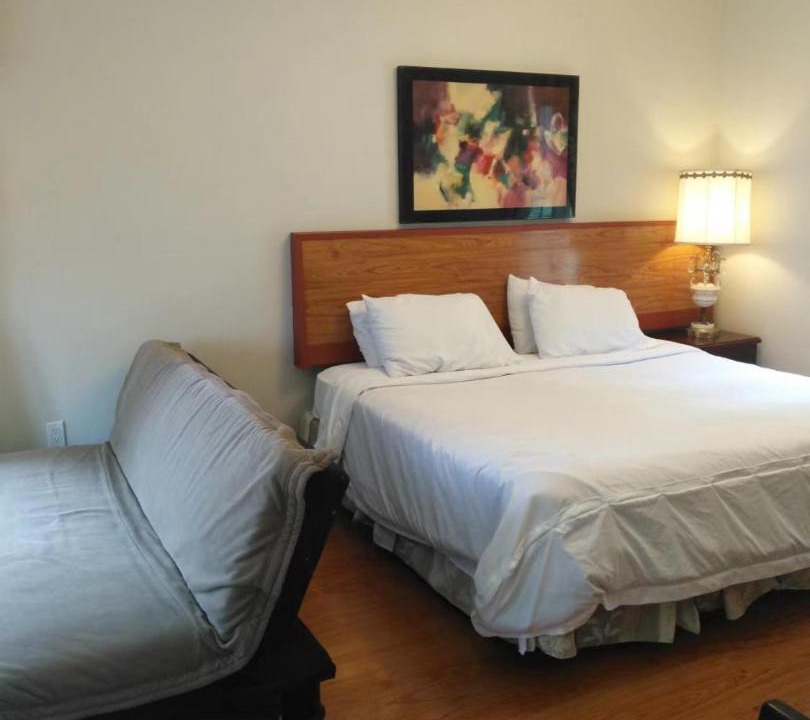 Photo of Bedroom in Adjala-Tosorontio