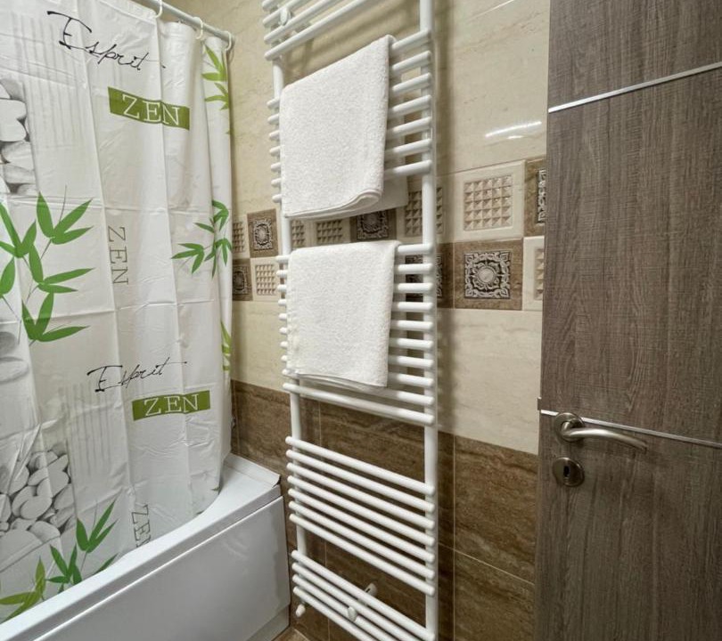 Photo of Bathroom in Militari
