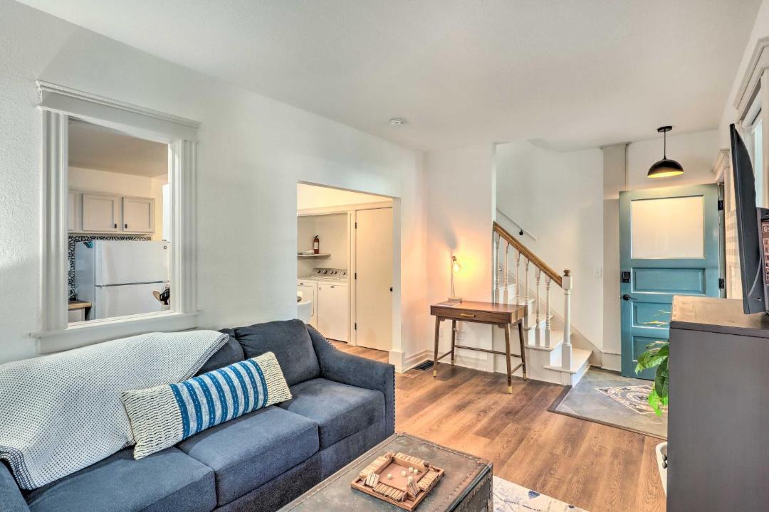 Photo of Livingroom in Milwaukee