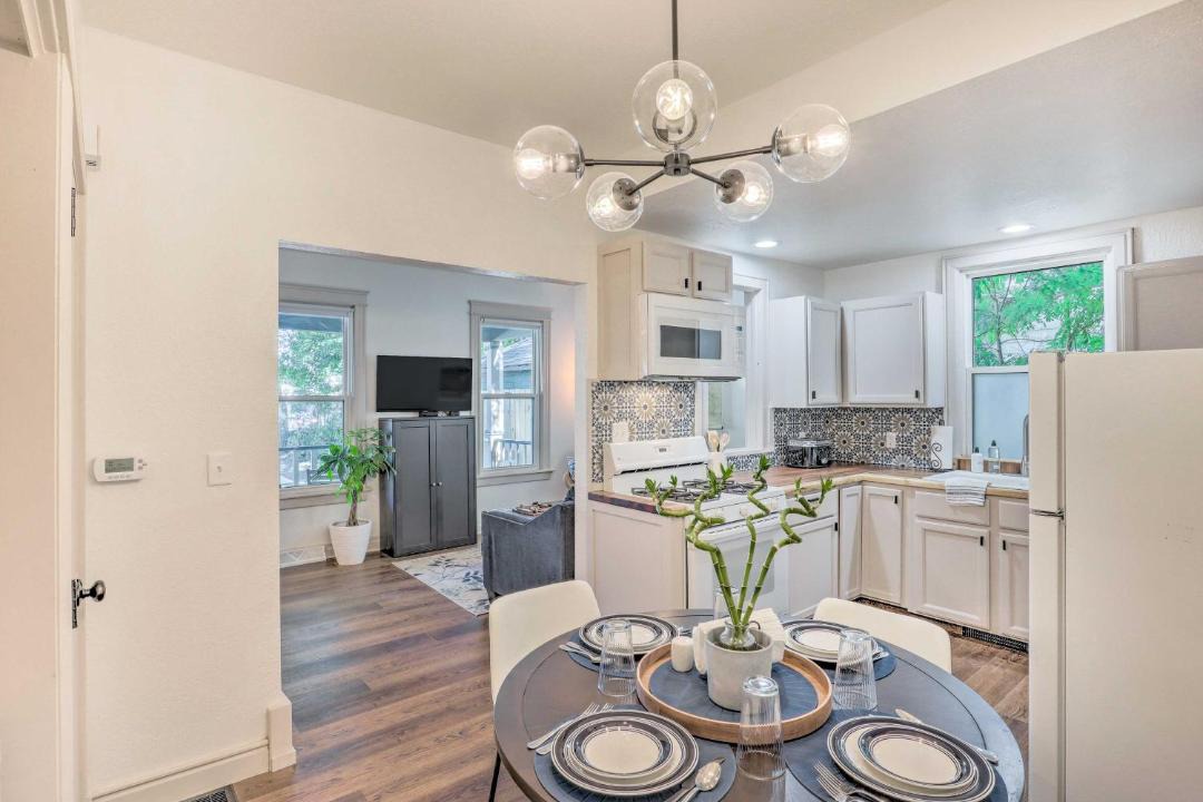 Photo of Livingroom in Milwaukee