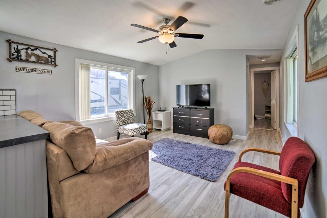 Photo of Livingroom in Ashton