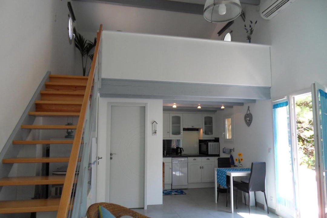 Photo of Livingroom in Eyragues