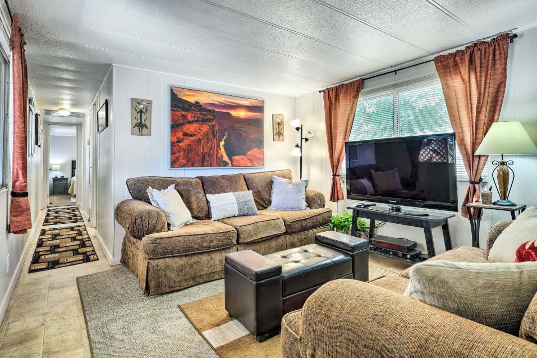 Photo of Livingroom in Ivins