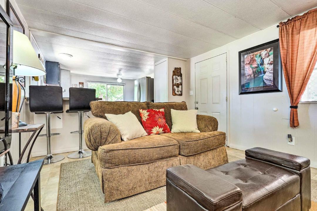 Photo of Livingroom in Ivins
