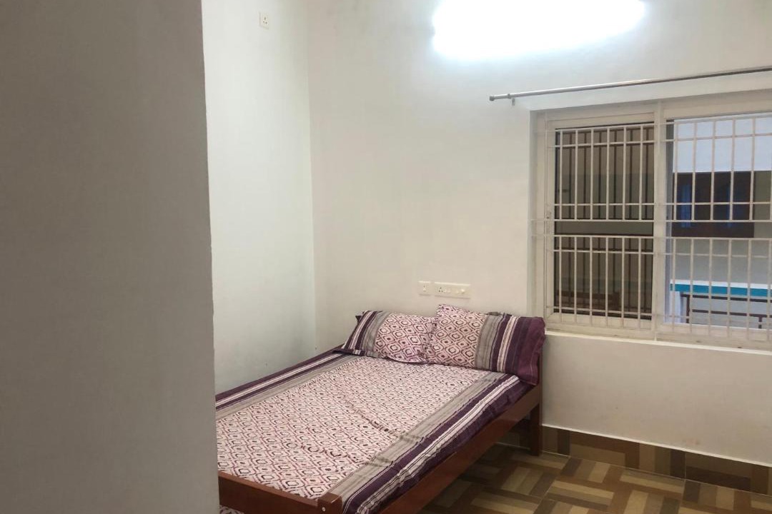 Photo of Bedroom in Courtallam