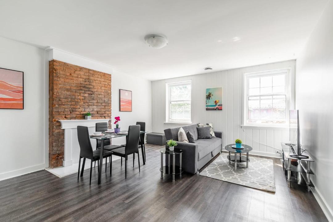 Photo of Livingroom in Beasley