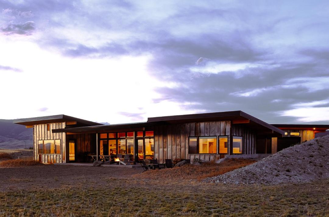 Photo of Buildings in Livingston