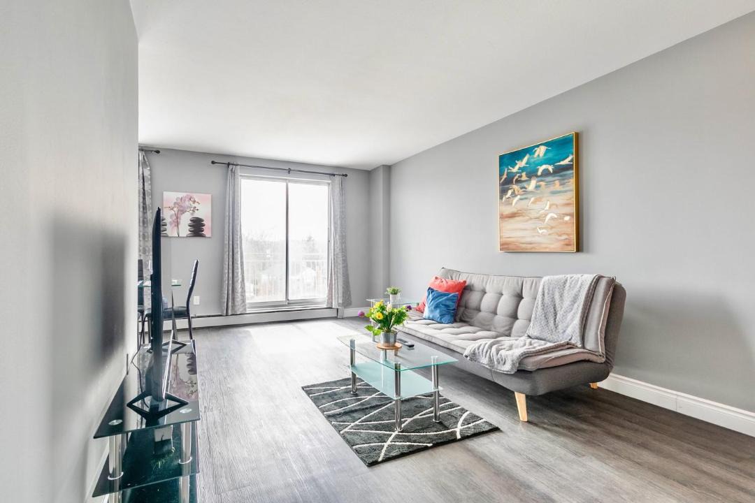 Photo of Livingroom in Rosedale