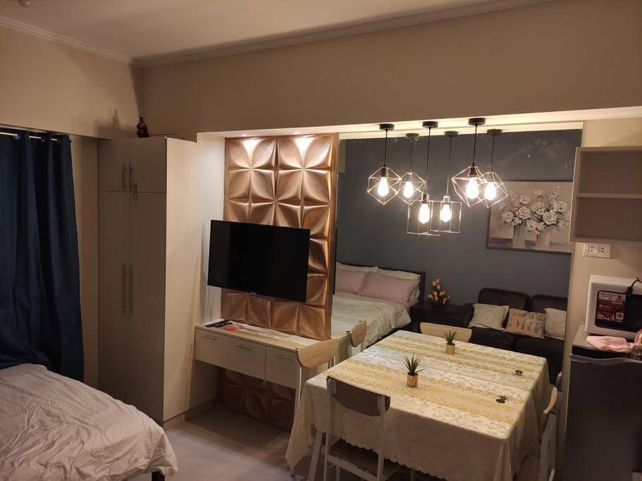 Photo of Livingroom in North Reclamation Area