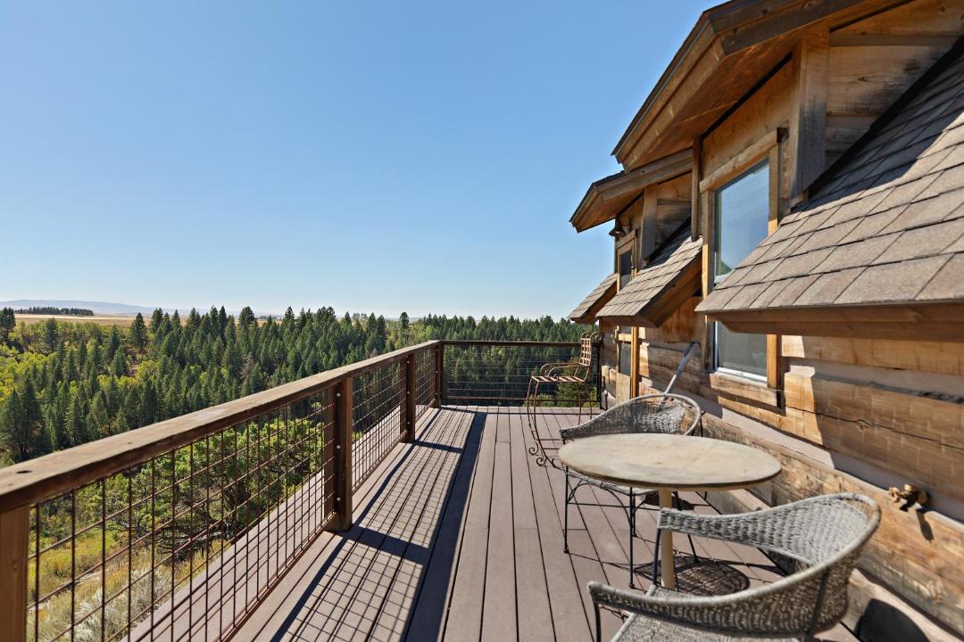 Photo of Patio Balcony in Ashton