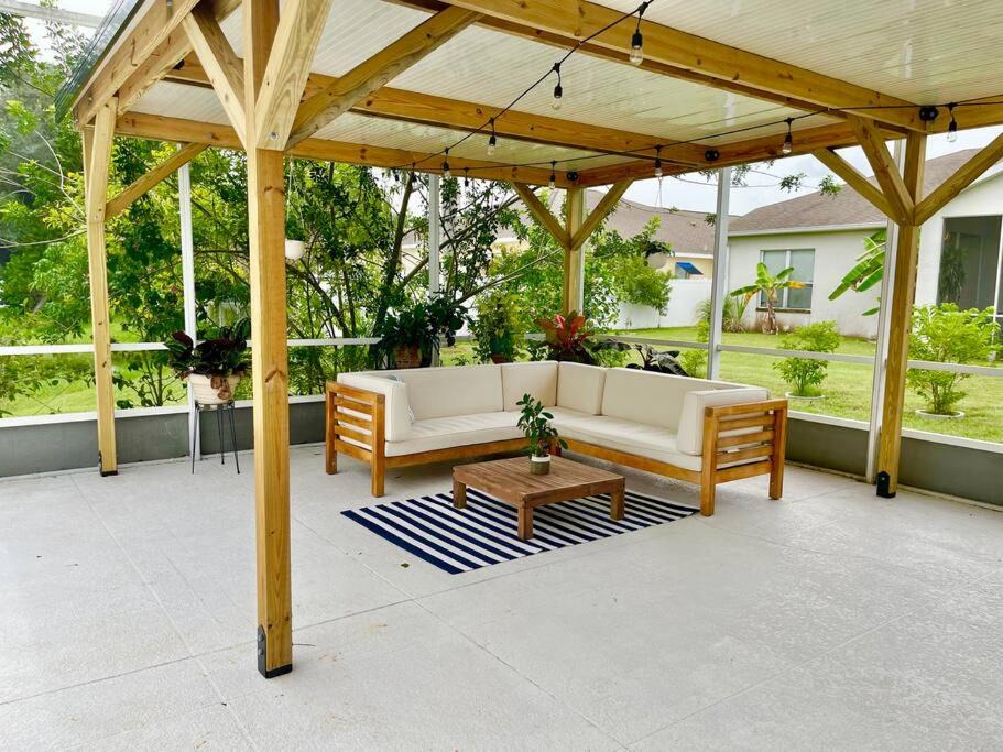 Photo of Patio Balcony in Sabal Harbour