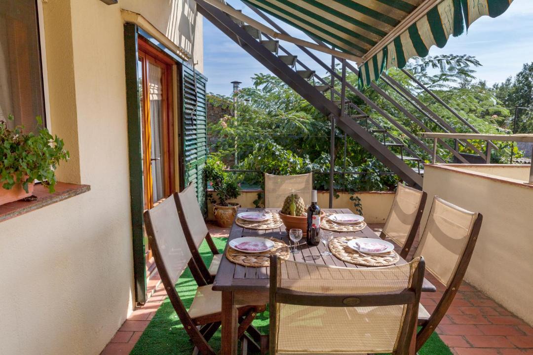 Photo of Patio Balcony in Garriguella