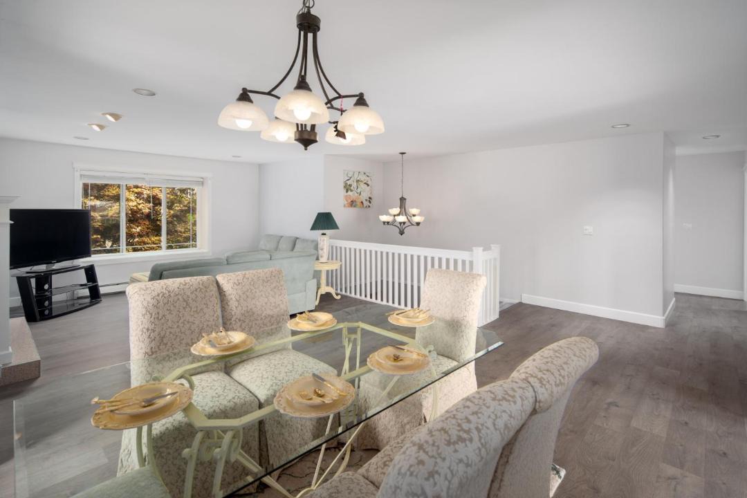 Photo of Livingroom in Sardis