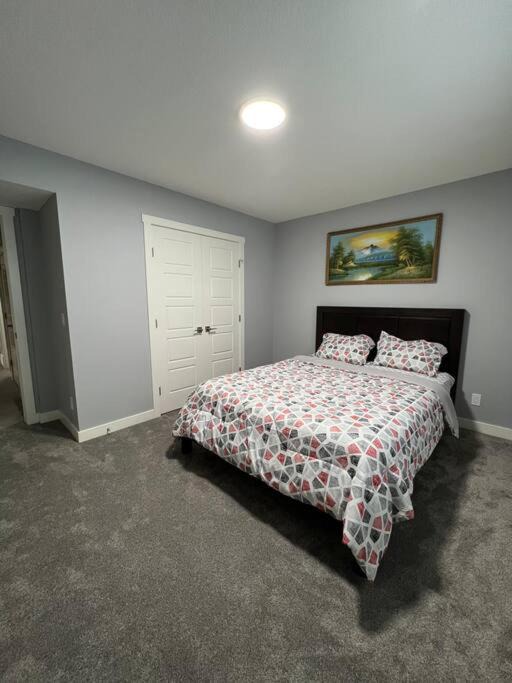 Photo of Bedroom in Airdrie