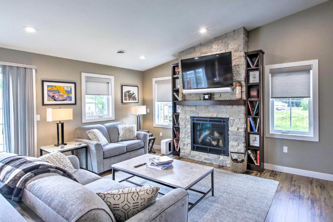 Photo of Livingroom in Plymouth