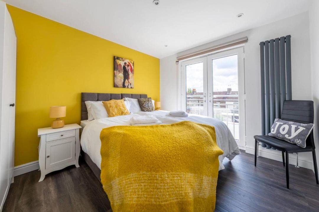 Photo of Bedroom in Southall Broadway