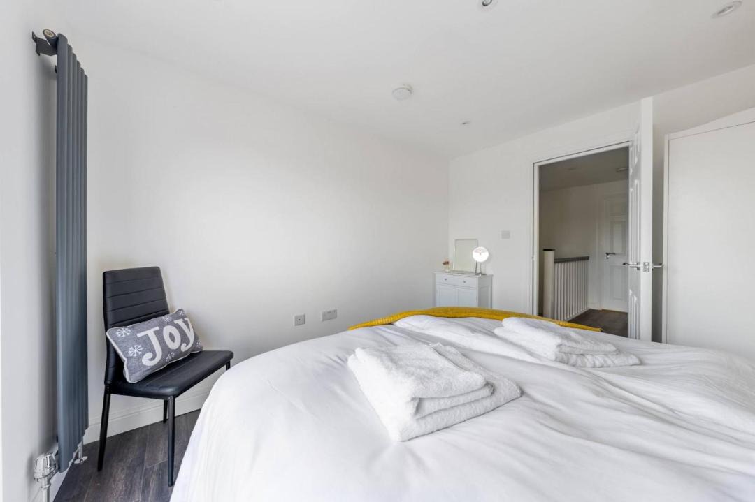 Photo of Bedroom in Southall Broadway