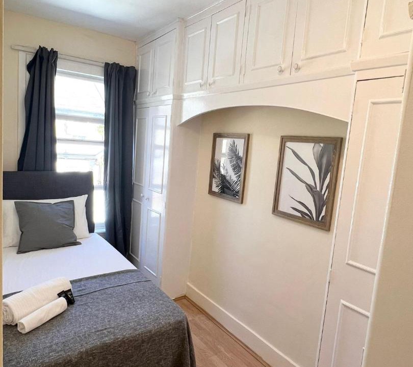 Photo of Bedroom in Kensal Green
