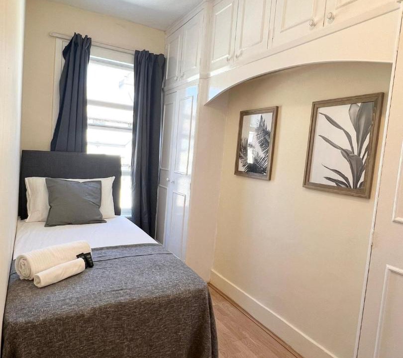 Photo of Bedroom in Kensal Green