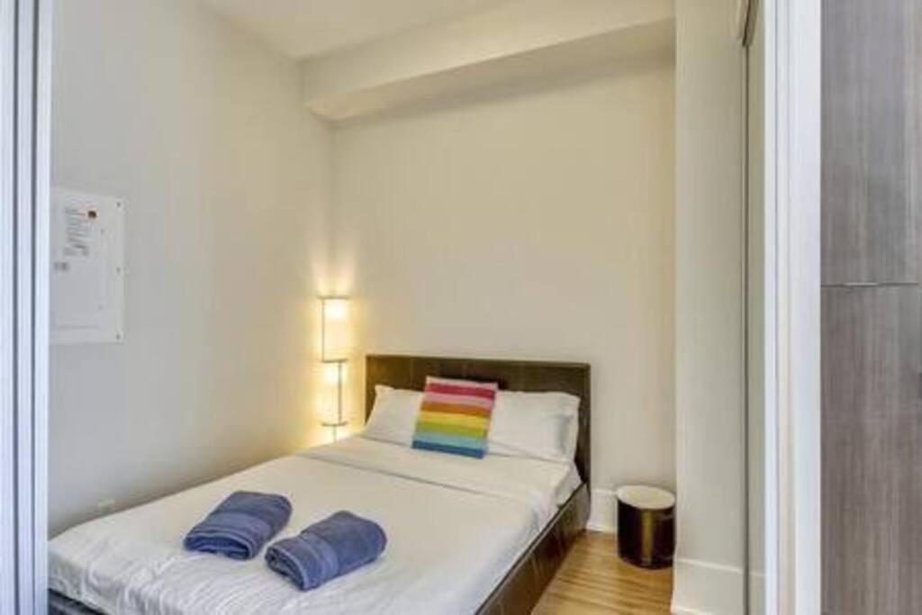 Photo of Bedroom in Toronto Entertainment District